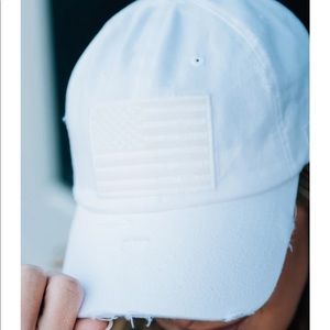🇺🇸 NWOT! Distressed flag hat🇺🇸